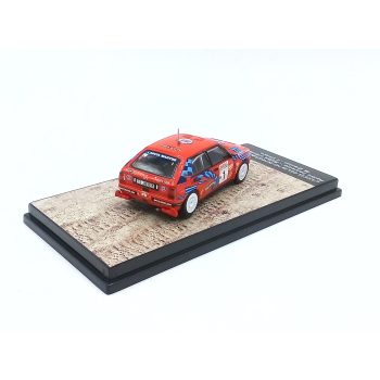 Lancia Delta HF Integrale 16V Rally Sanremo 1989 #1 Biasion - skala 1:64 - IXO/Centauria